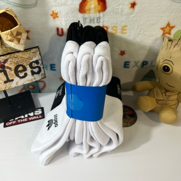 ADIDAS 6 PAIR CREW SOCKS/ DRI-FIT TECHNOLOGY MENS SHOE SIZE 6-12 - Picture 3 of 9